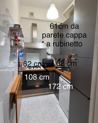 Cucina compresa di frigo e lavastoviglie