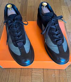 TOD’S SNEAKER