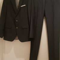 Completo elegante da uomo