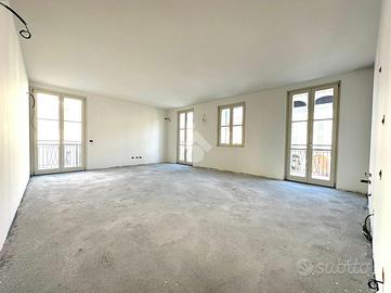 3 LOCALI A MARTINENGO