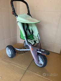 Passeggino sportivo giocattolo per bambole