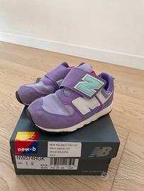 New balance leggere taglia 25