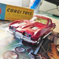 Corgi Toys Chevrolet Corvette Sting Ray anno 1963