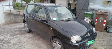 Fiat 600 - 2010