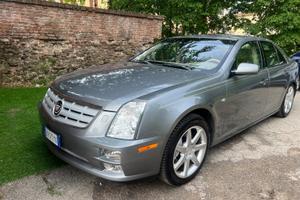 Cadillac sts