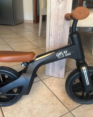 Bicicletta senza pedali