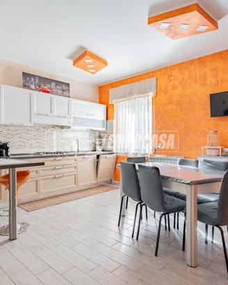 QUADRILOCALE RISTRUTTURATO ZONA OSPEDALE