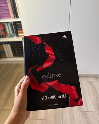 Eclipse - Stephenie Meyer