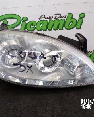 FARO ANTERIORE DESTRO PER OPEL CORSA C 2004