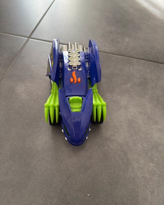 Macchina Hot Wheels Extreme Action Vampyra