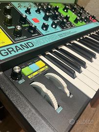 Moog Grandmother