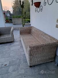 set in rattan  divano  e poltrona 