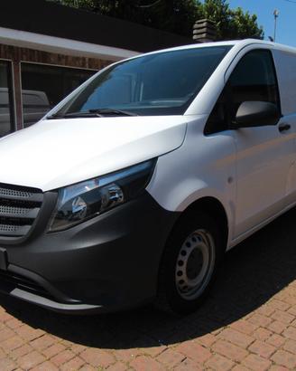Mercedes Benz Vito 111 cdi 1.6 Diesel Furgone Euro