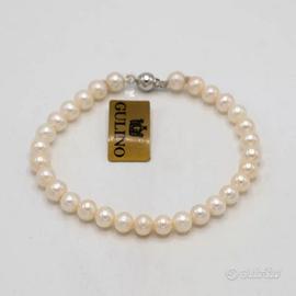 Bracciale di perle Hoshi con chiusura in oro E.147