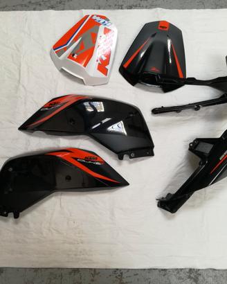 Ricambi vari KTM Duke 690R
