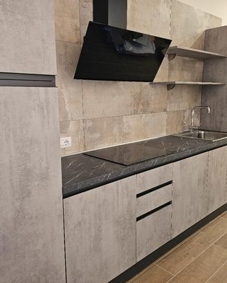 Cucina nuova mai usata Mt. 3,75