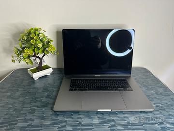 MacBook Pro 2019 16” NON FUNZIONANTE Apple