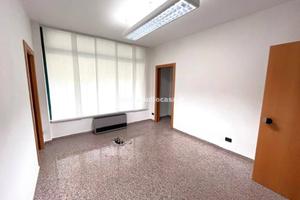 ROVERETO CENTRO: AMPIO STUDIO con doppio ingresso!