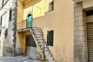 2 LOCALI A SORIANO NEL CIMINO