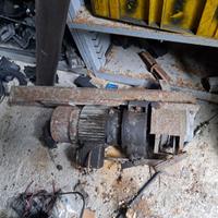 Montacarichi paranco elettrico