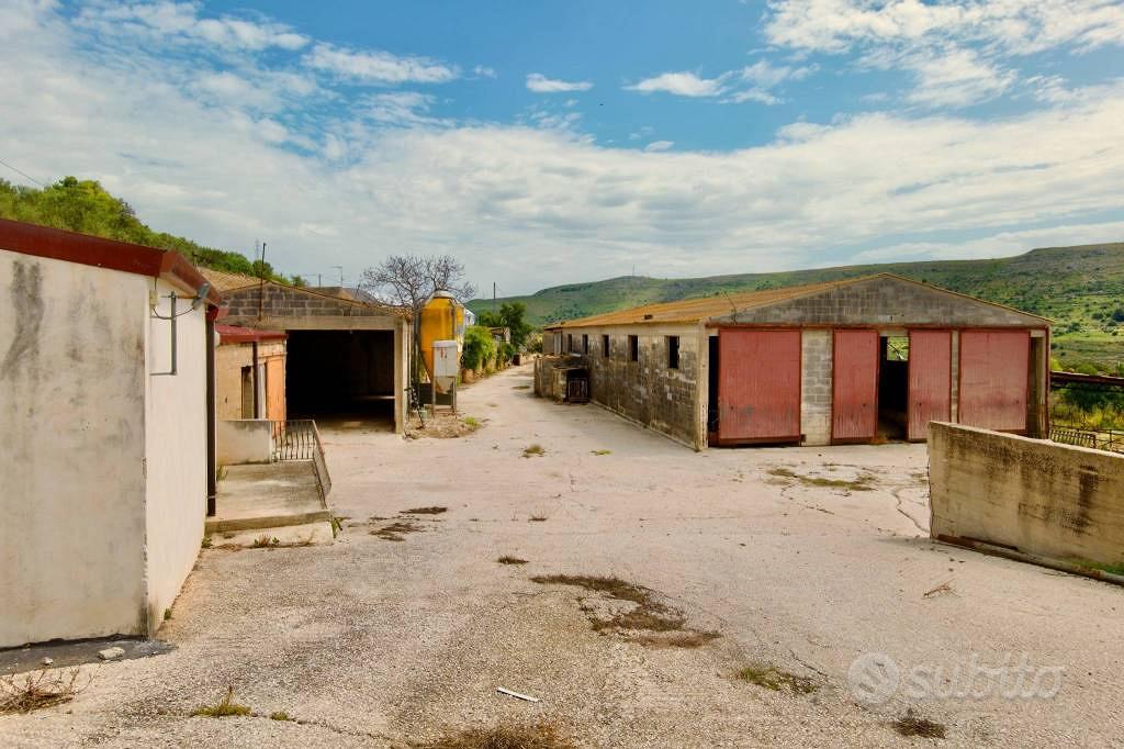 Terreno di 18000 m² a Ragusa - Vista 5