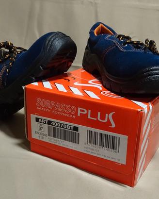 Scarpe antinfortunistiche tg. 37 nuove mai usate