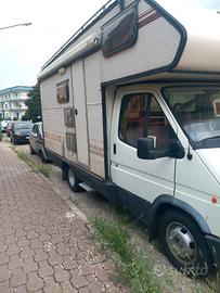Ford Transit 2.5 D. Camper mansarda RIMOR - 1990