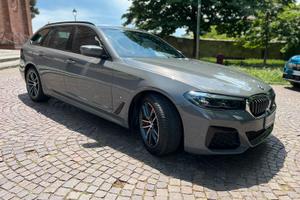 530d Touring mhev 48V Msport auto