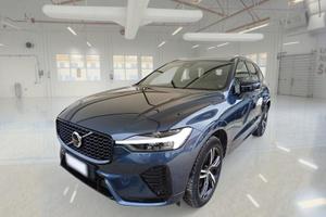 VOLVO XC60 B4 D AUTOMATICO R-DESIGN SUV