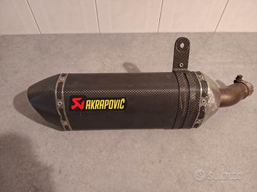 Scarico akrapovic