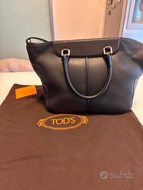 Borsa Tod's nera