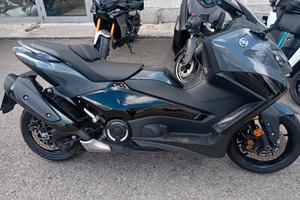 YAMAHA TMAX 560 TECH MAX