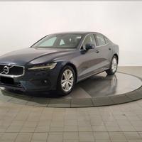 VOLVO S60 B4 Mild Hybrid Geartronic Momentum Busin