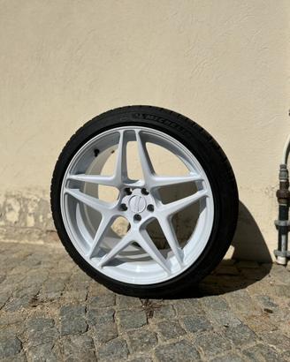 Kansei Astro 18x9 et 22 + Michelin Pilot Sport 5