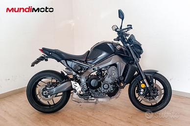 YAMAHA MT 09 - 2022