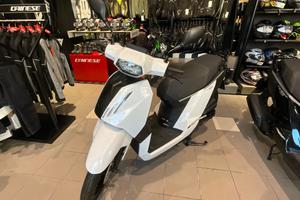 Peugeot tweet 50 4T FL ALLURE 2025