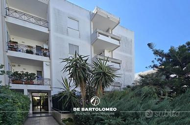 Via canale di sicilia app.to con box e posto auto