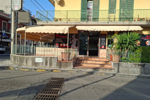 Bar,tavola calda, pasticceria