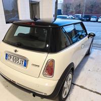 Mini 1.6 16V Cooper Neopatentati