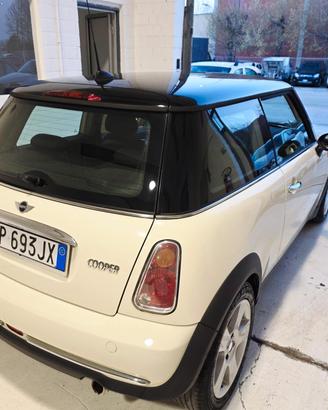 Mini 1.6 16V Cooper Neopatentati