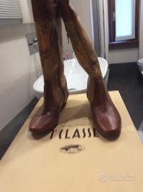 Stivali First Class Alviero Martini