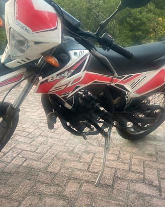 Moto 50