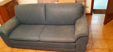  Divano usato