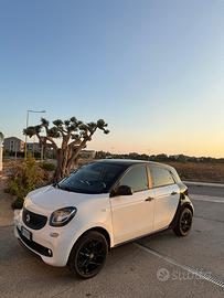 Smart forfour come nuova