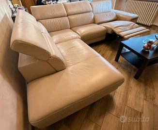 DIVANO POLTRONE E SOFA’ IN PELLE