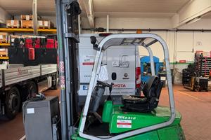 Carrello elevatore elettrico Cesab 12 quintali usa