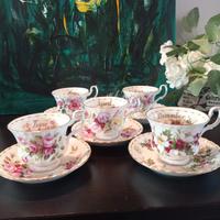 tazze da thè Royal Albert flower of the month 