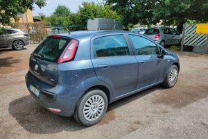 Fiat Punto Evo 1.4 M.air 105 CV – 5 porte Dynamic