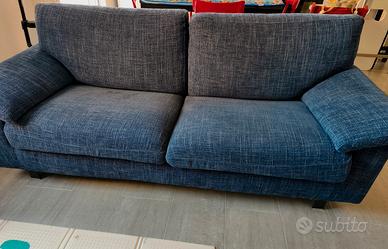 Divano 3 posti Poltronesofà  + pouf