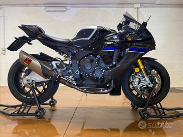 Yamaha YZF  R1 M